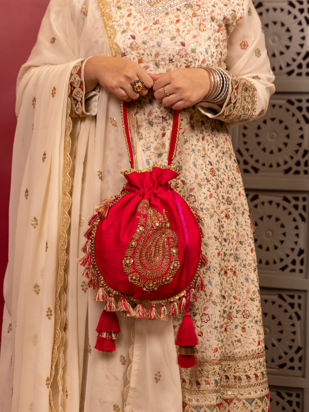 Gulzaar potli bag - Rani pink - Suave Bags  #