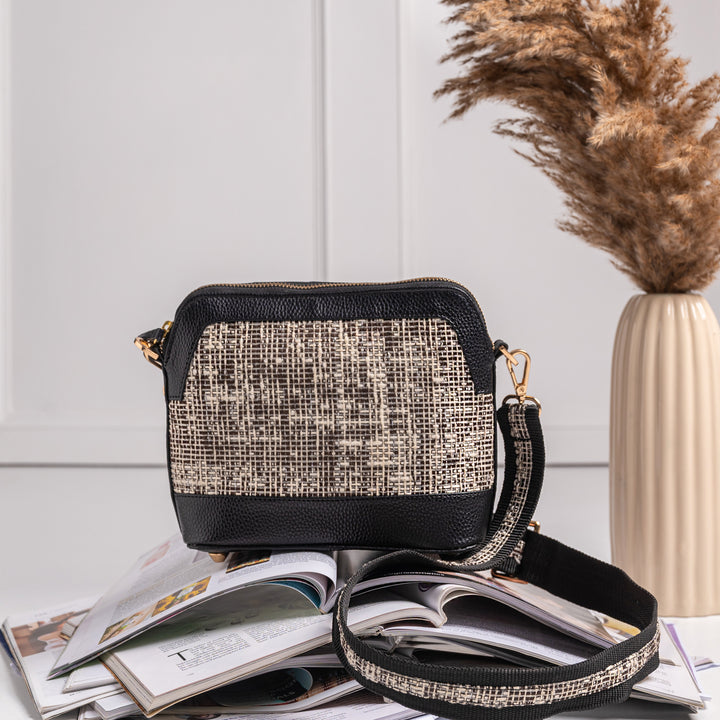 Black Savannah Crossbody Bag - Suave Bags  